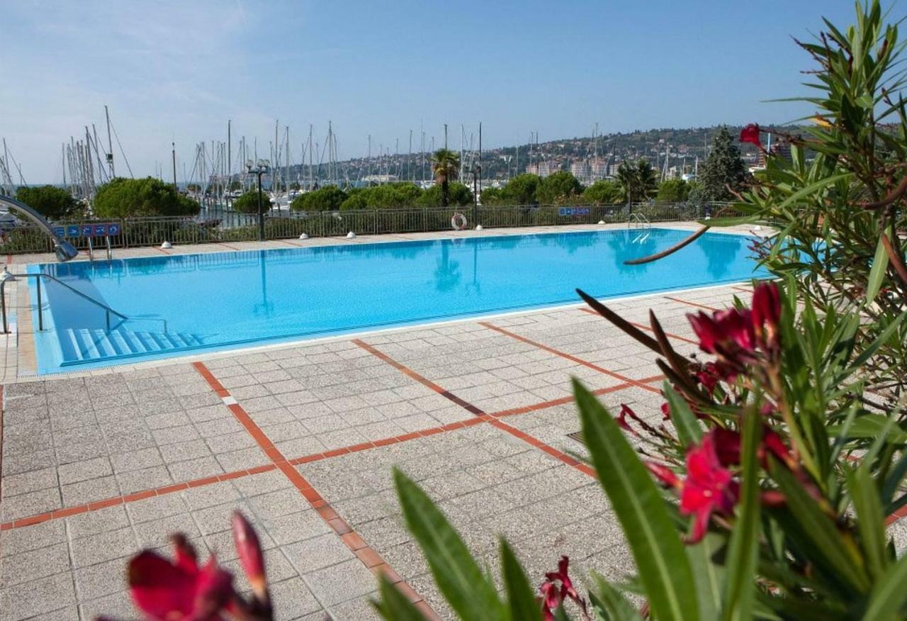 Villa Floating House - Marina Relax Portorose Esterno foto